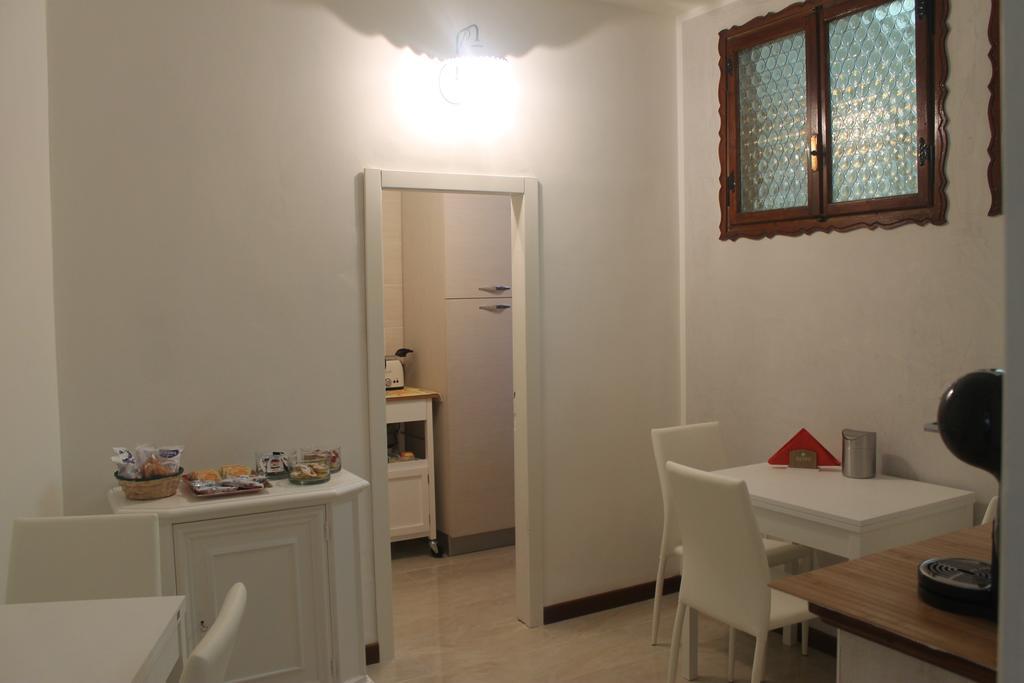 Residenza San Tomaso Hotel Verona Luaran gambar